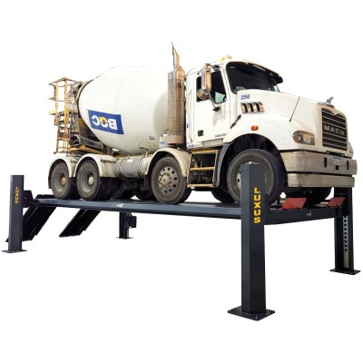 Four Post Commercial Vehicle Lifts 